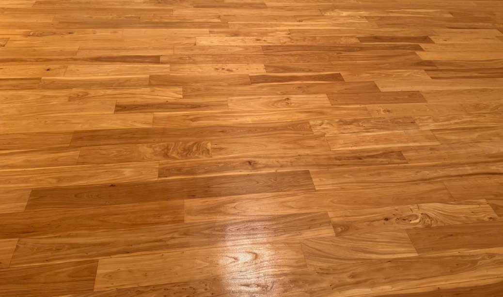 Wooden floor restoration Dubai | Transform your wooden floor like a new